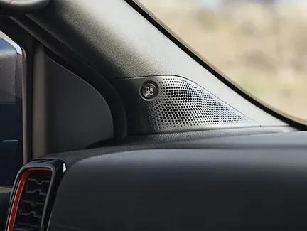 Hệ thống âm thanh Bang & Olufsen®